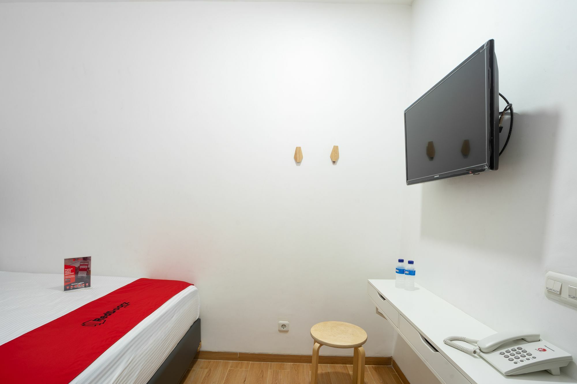 Reddoorz Plus @ Danau Sunter Utara Cakarta Dış mekan fotoğraf