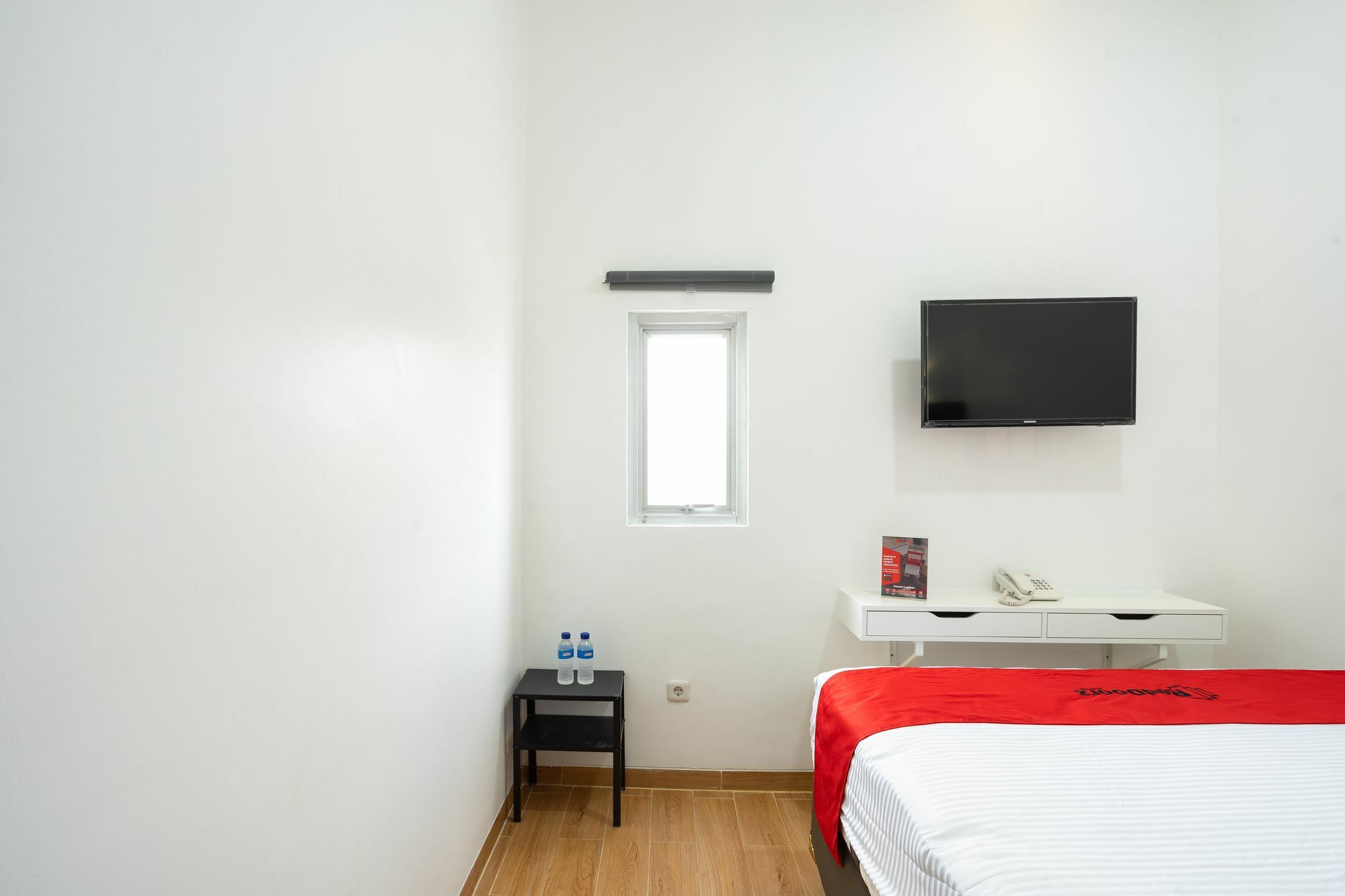 Reddoorz Plus @ Danau Sunter Utara Cakarta Dış mekan fotoğraf